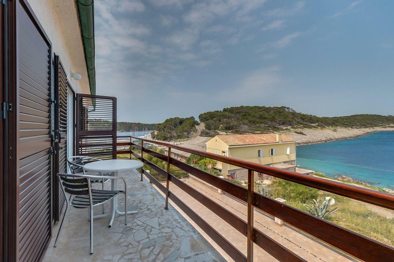 Apartment Marika มาลีโลชินจ์ ภายนอก รูปภาพ