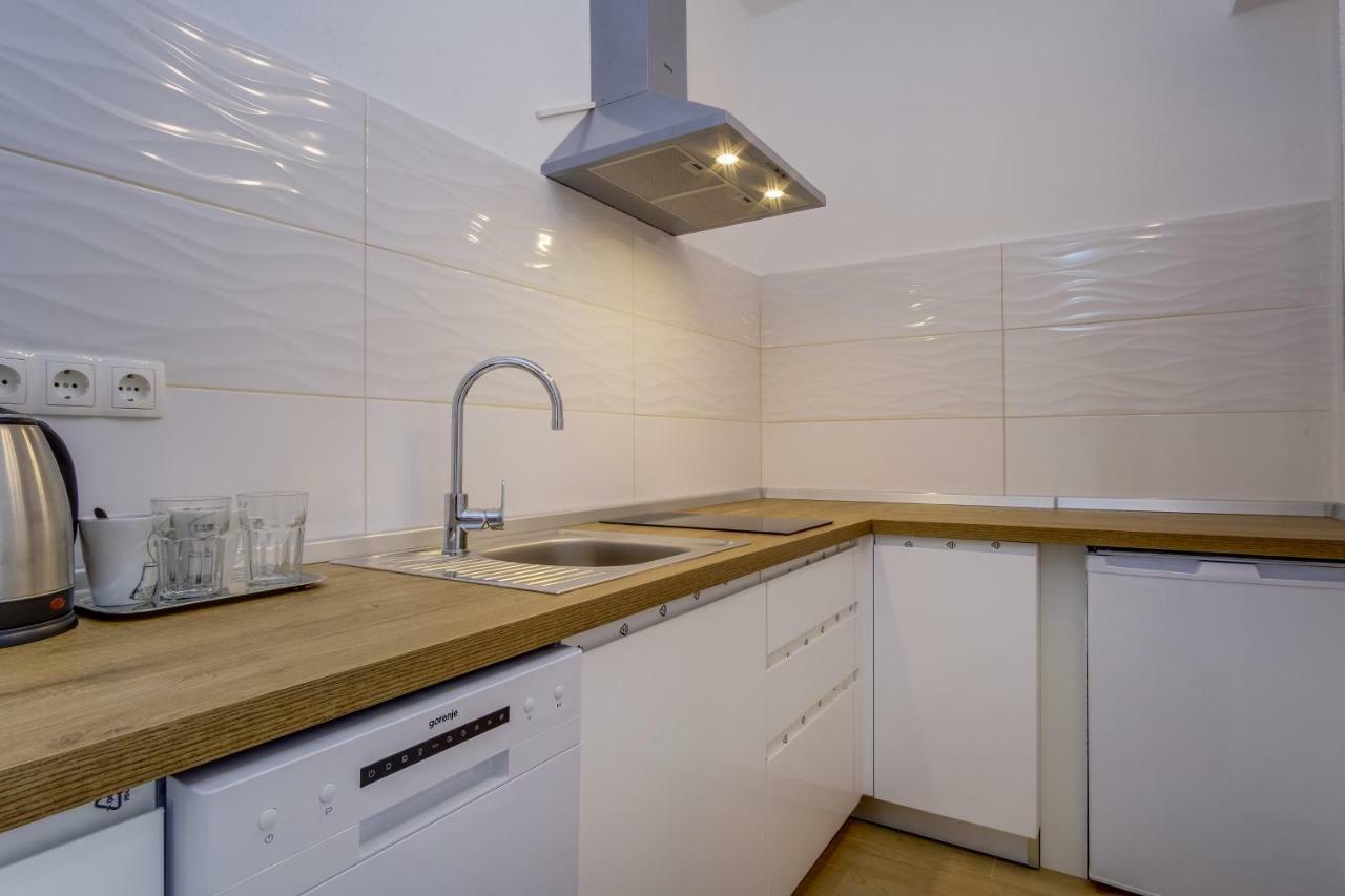 Apartment Marika มาลีโลชินจ์ ภายนอก รูปภาพ